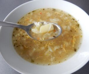 Bramborová polévka s květákem