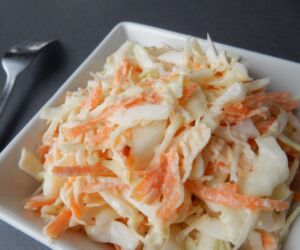 Salát Coleslaw