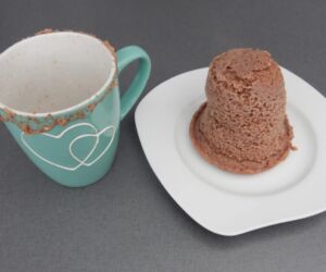 Ostružinový mugcake