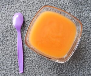 Jablečná přesnídávka s mrkvičkou