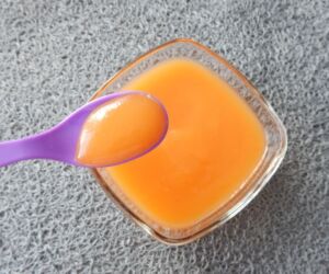 Jablečná přesnídávka s mrkvičkou